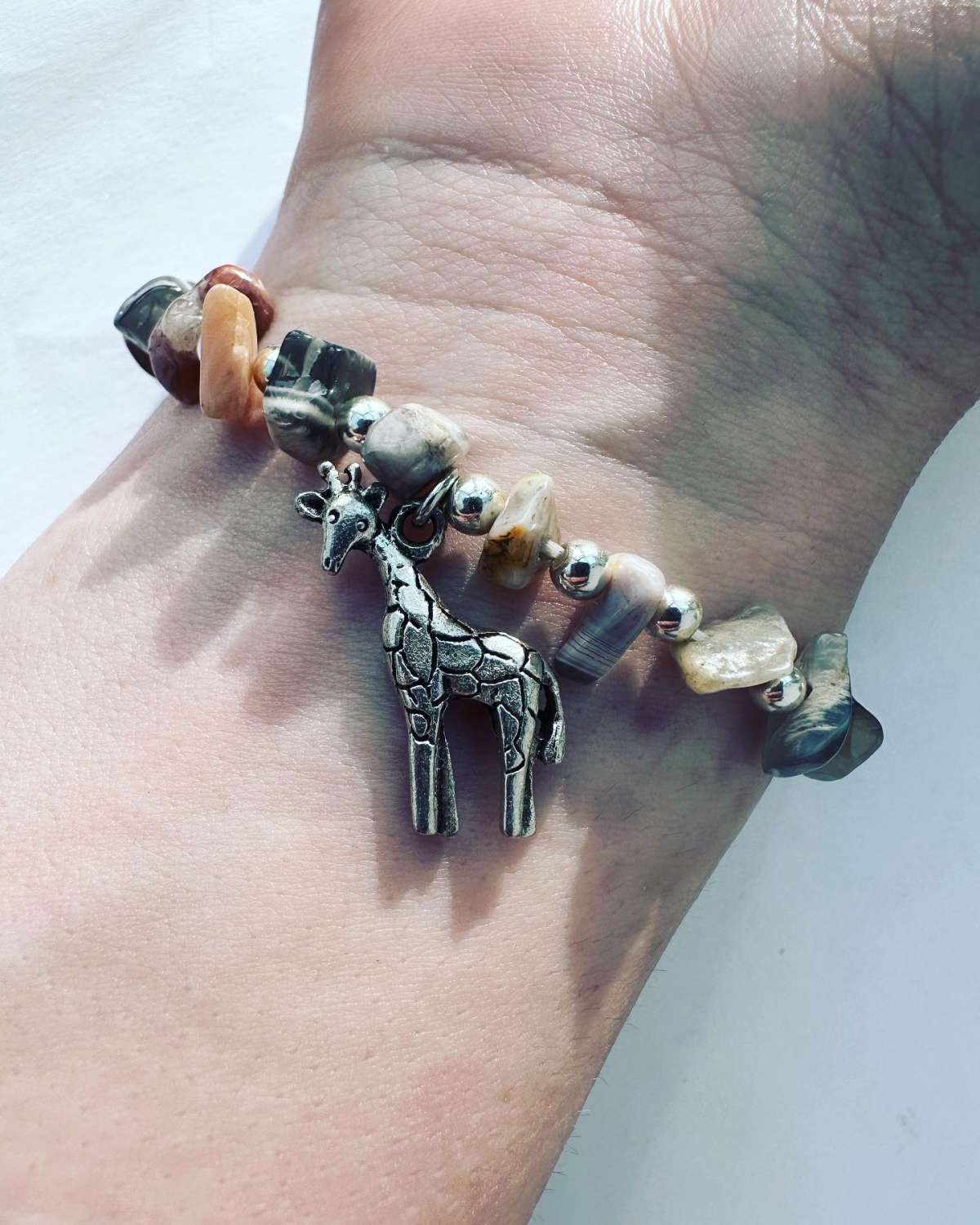Botswana agate Chip Bracelet with Giraffe Charm Botswana agate Chip Bracelet with Giraffe Charm