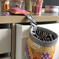 Thread Catcher - Medium Orange/Multi 3 Thread Catcher - Medium Orange/Multi 3