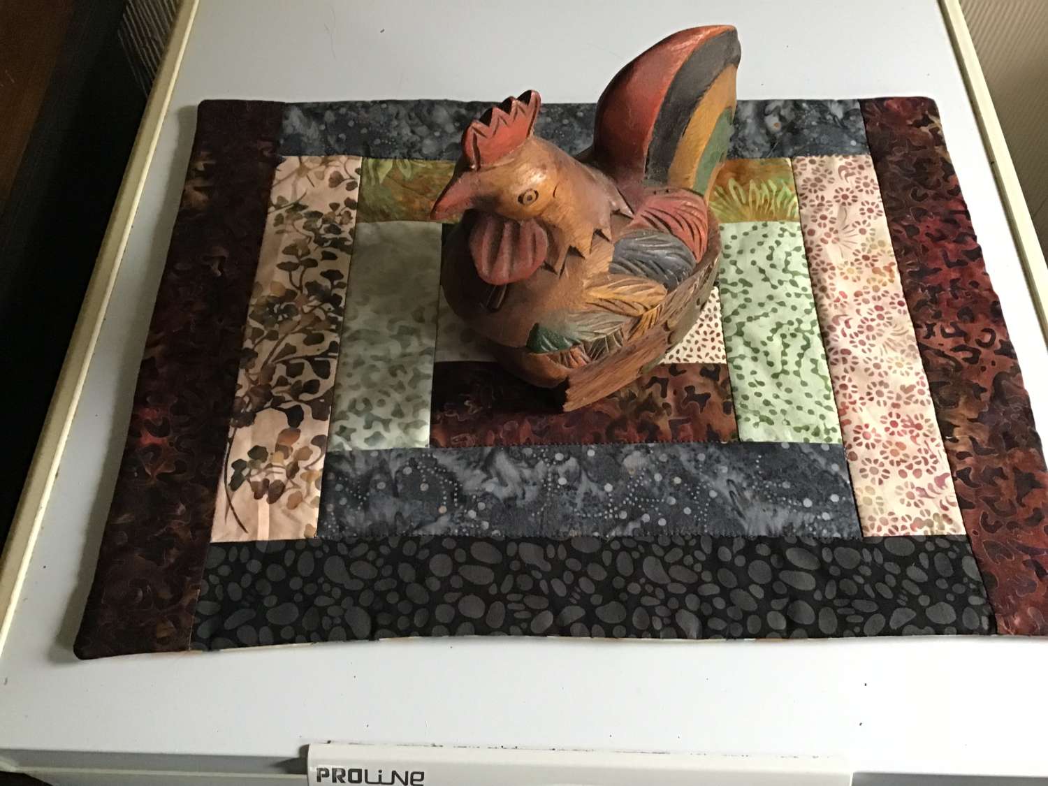Table topper Table topper