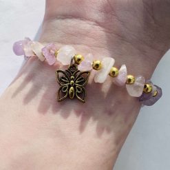 Turquoise Crystal chip bracelet with silver shell charm