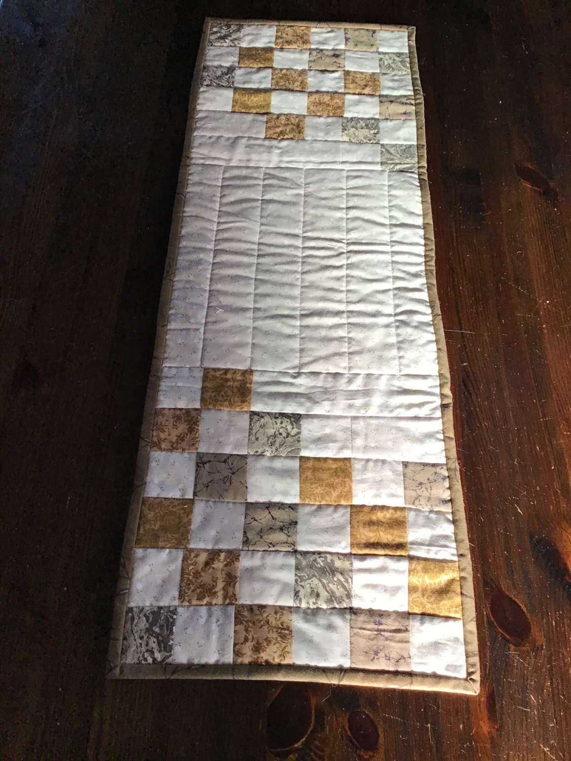 Table runner Table runner