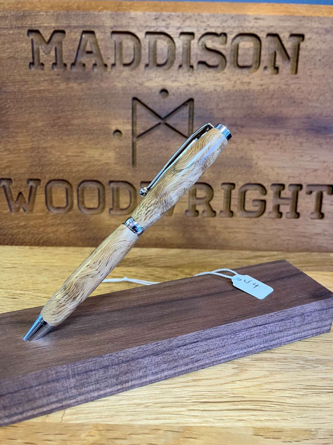 Wooden Pen (W5) Wooden Pen (W5)