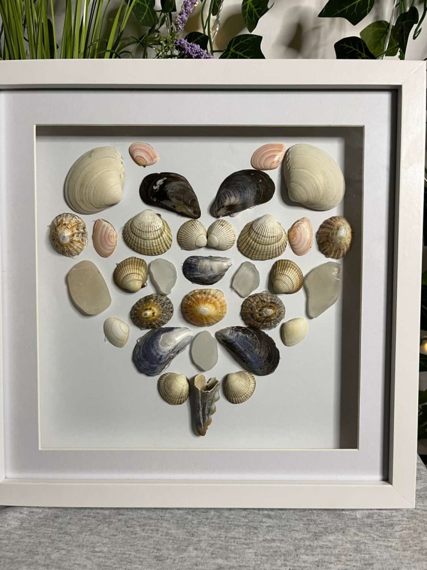 Shell Art, Love Heart, Sea shell/Sea Glass, East coast sea shore. 25cm