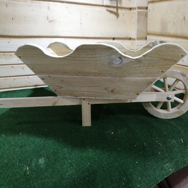 Large Wheelbarrow Planter MadeMe