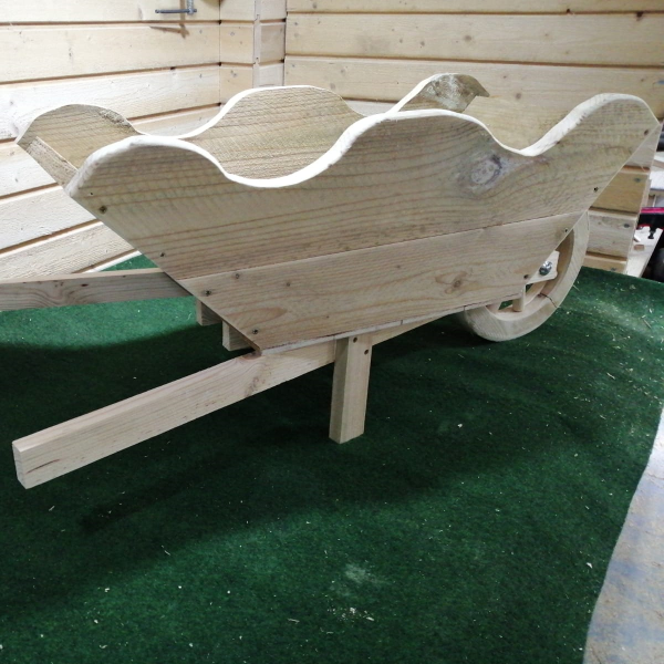 Large Wheelbarrow Planter MadeMe