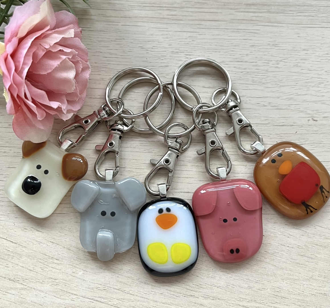 Penguin keyring, animal lover gift, gift for her, gift for mum, thinking of you, letterbox hug, Fused Glass, sentimental keepsake Penguin keyring, animal lover gift, gift for her, gift for mum, thinking of you, letterbox hug, Fused Glass, sentimental keepsake