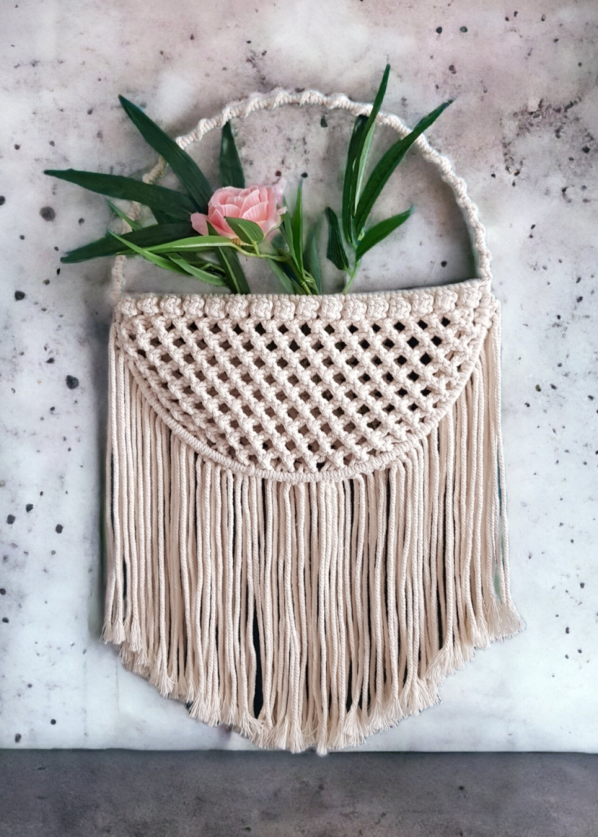 Macrame flat wall basket MadeMe