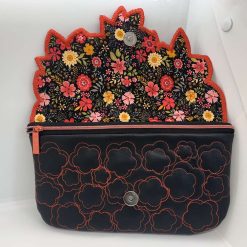 Flower clutch 2 Flower clutch 2
