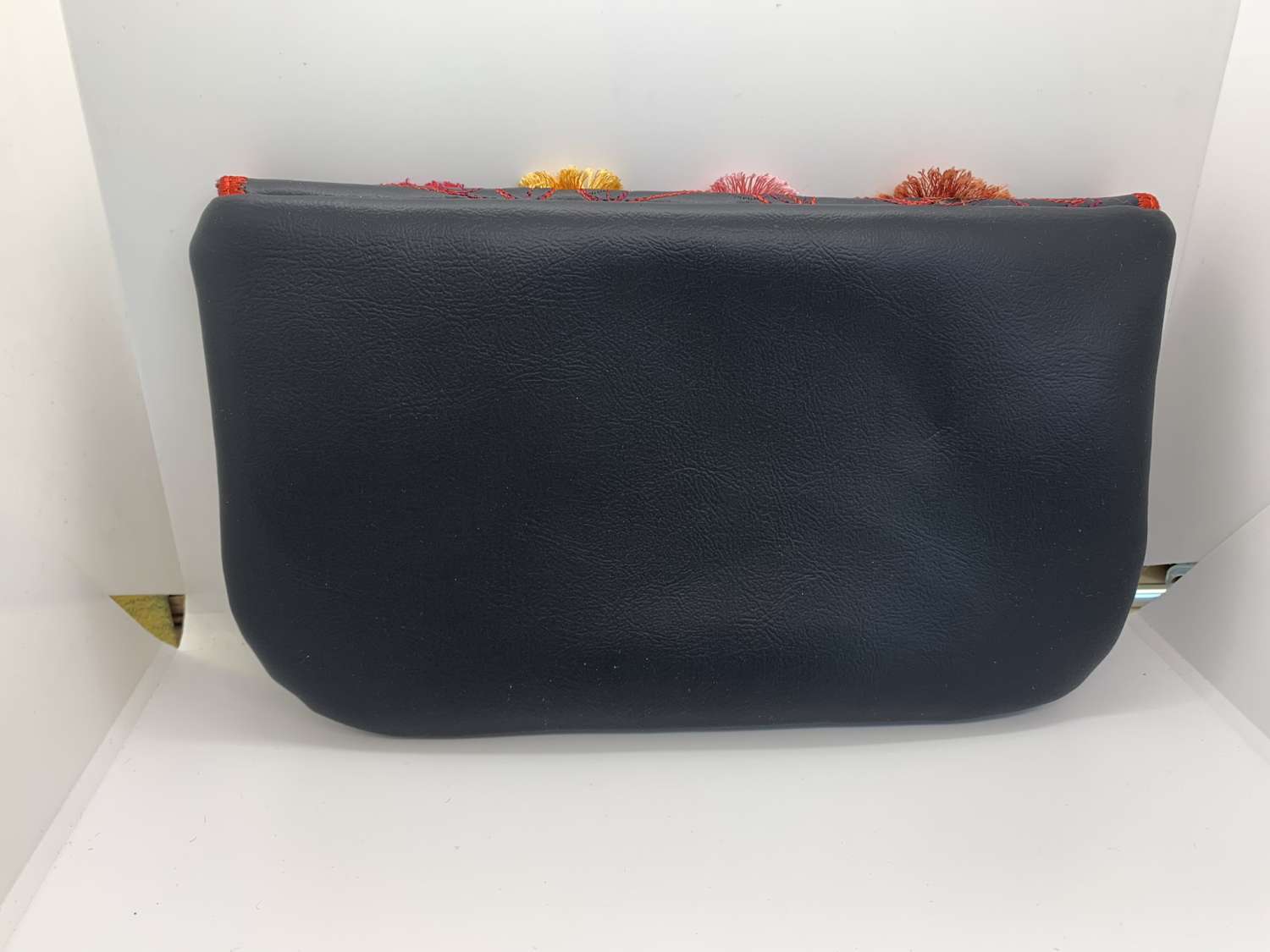 Flower clutch Flower clutch