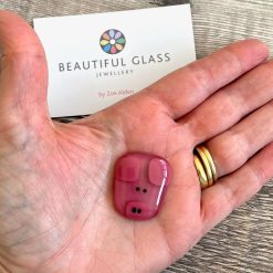 Pig keyring, animal lover gift, gift for her, gift for mum, farmyard animal, letterbox hug, Fused Glass, sentimental keepsake 2 Pig keyring, animal lover gift, gift for her, gift for mum, farmyard animal, letterbox hug, Fused Glass, sentimental keepsake 2