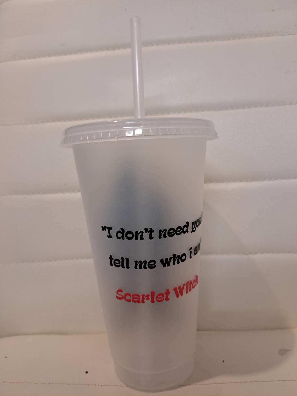 Scarlet witch cold cup with lid and straw Scarlet witch cold cup with lid and straw