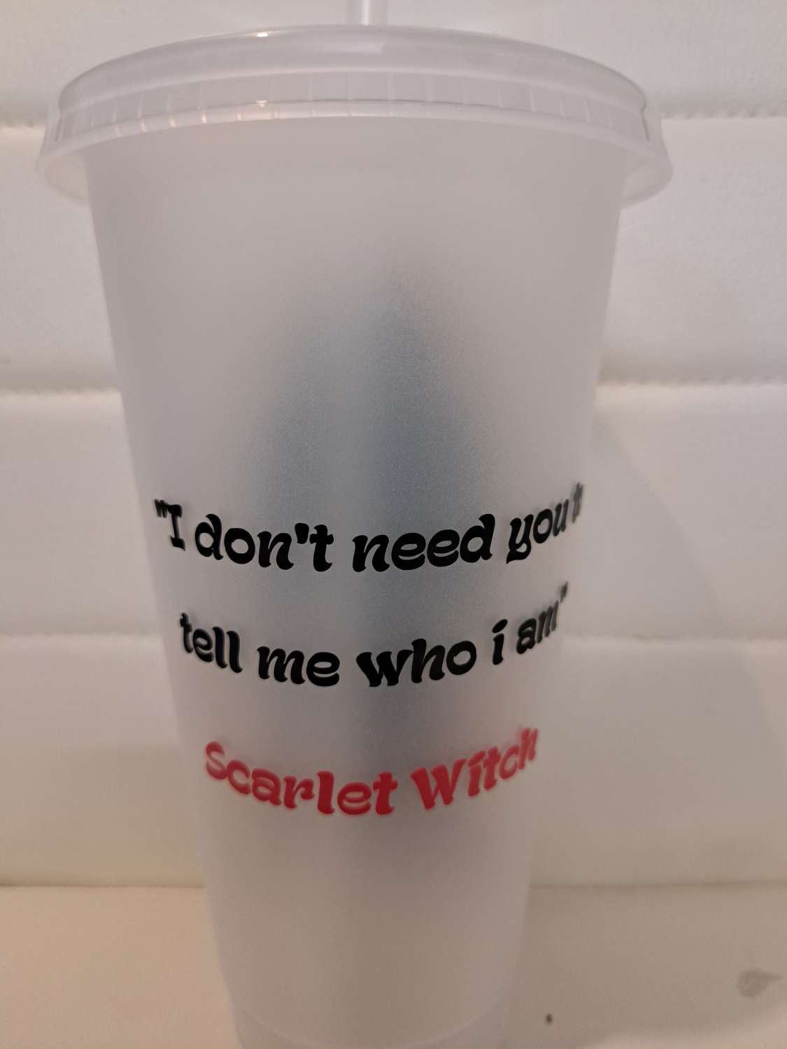 Scarlet witch cold cup with lid and straw Scarlet witch cold cup with lid and straw