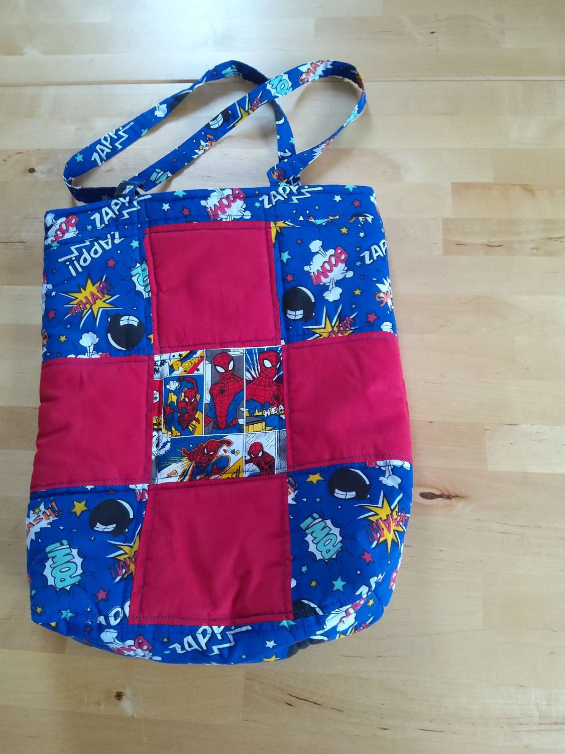 Handmade patchwork quilt tote bag MadeMe