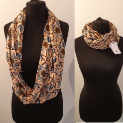 Infinity scarf