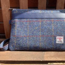 Travel Clutch 2 Travel Clutch 2