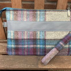 Travel Clutch 8 Travel Clutch 8