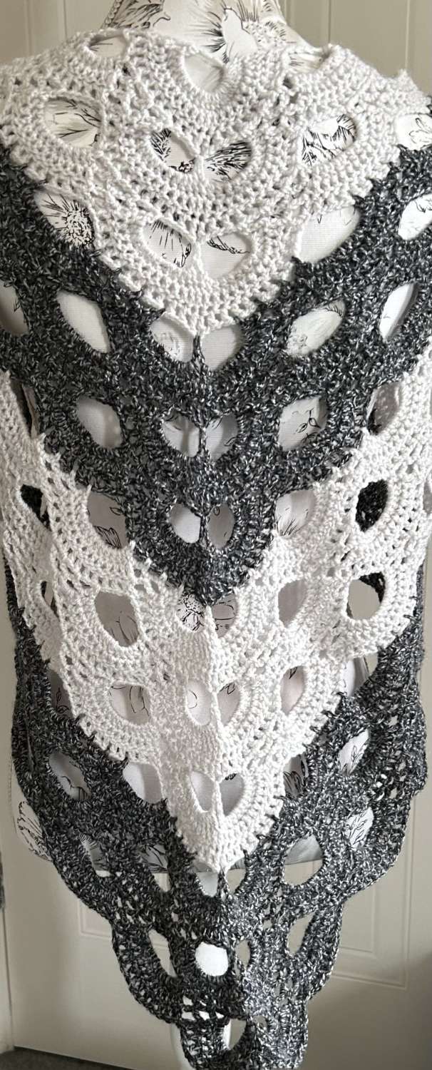 Crochet Shawl Shades Of Black Fleck & Pale Grey Crochet Shawl Shades Of Black Fleck & Pale Grey