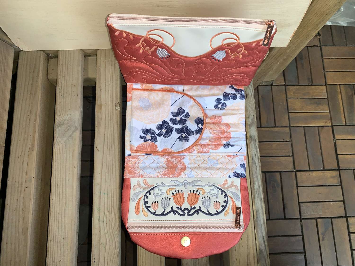 Cosmetic / Makeup bag Cosmetic / Makeup bag