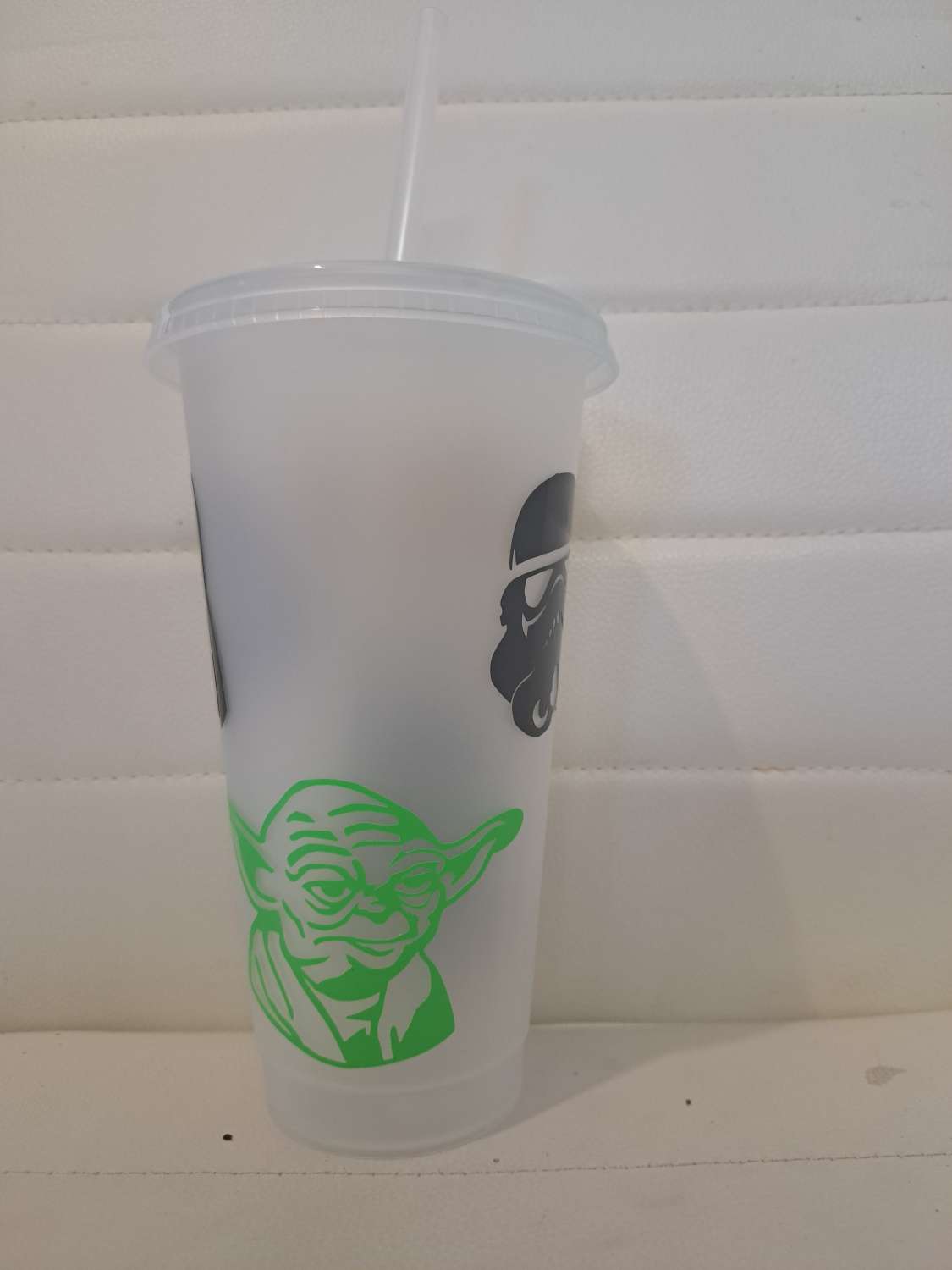 Star wars cold cup with straw and lid Star wars cold cup with straw and lid