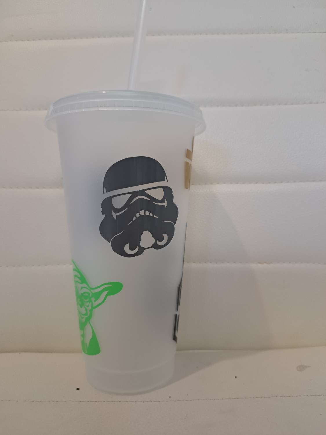 Star wars cold cup with straw and lid Star wars cold cup with straw and lid