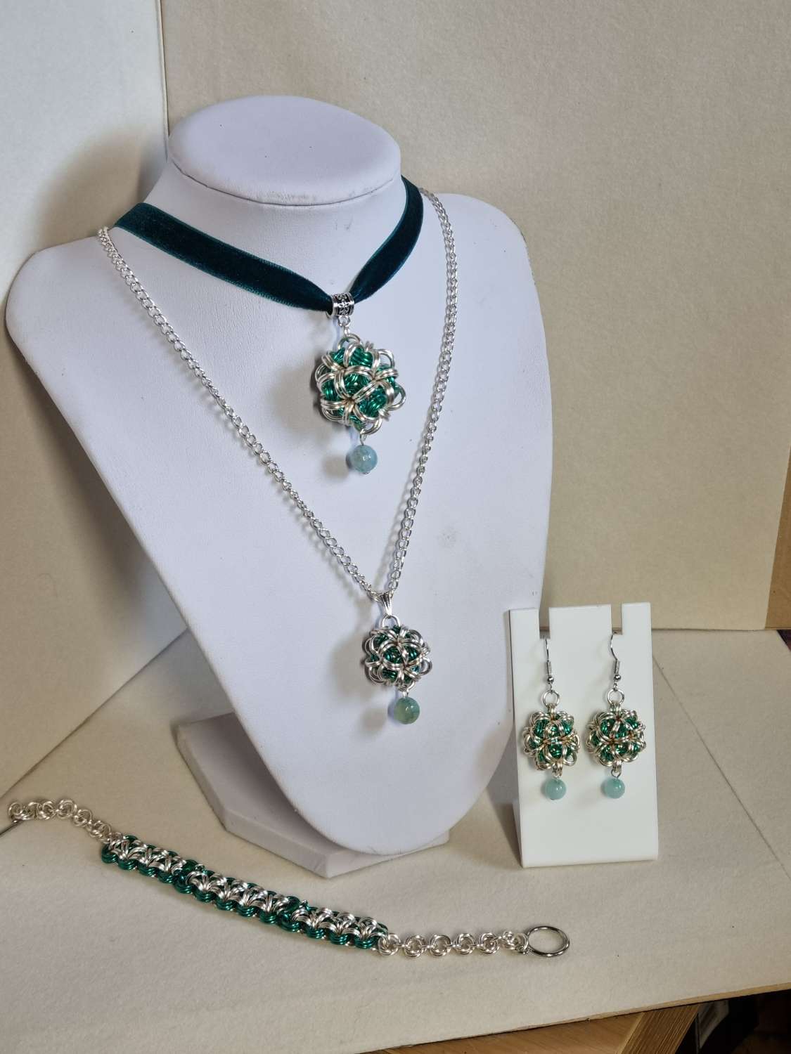 Japanese Ball Chainmail Pendant 4 Piece Jewellery Set Japanese Ball Chainmail Pendant 4 Piece Jewellery Set