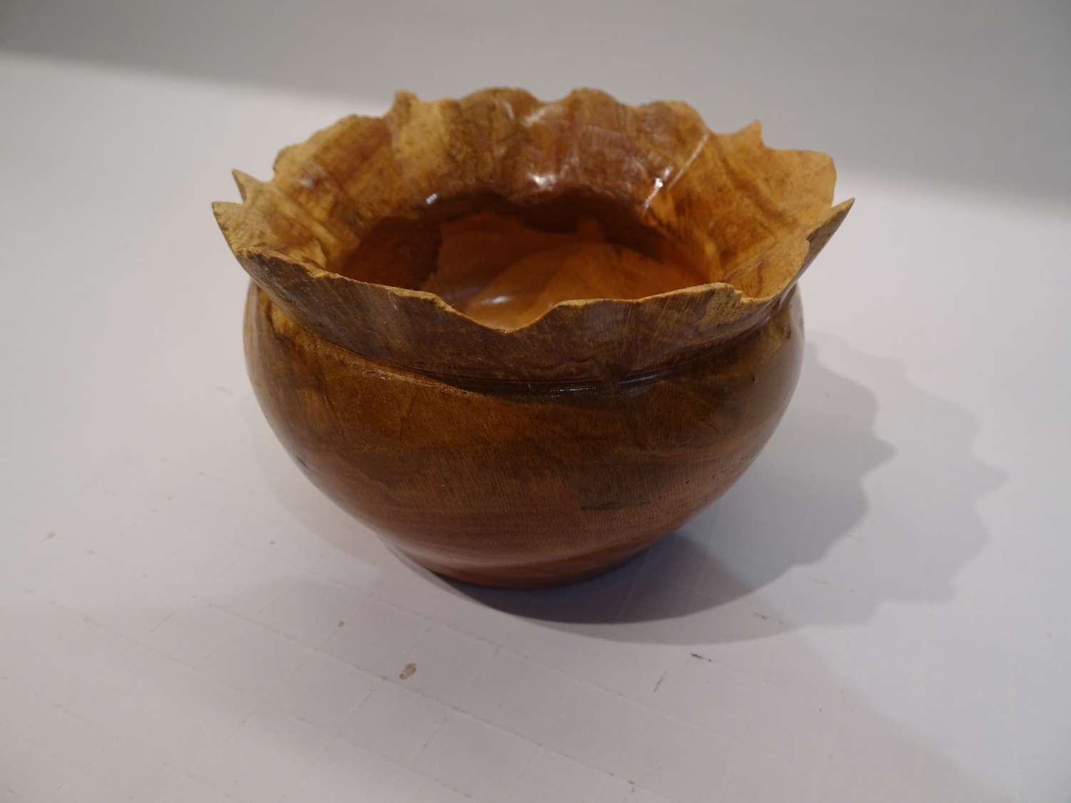 Small fluted edge bowl Small fluted edge bowl