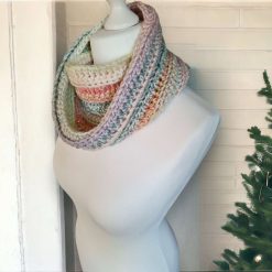 Shades of Pink Chunky Cowl