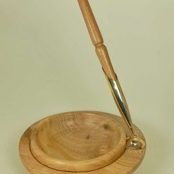 Pen and stand (1) in elm 1