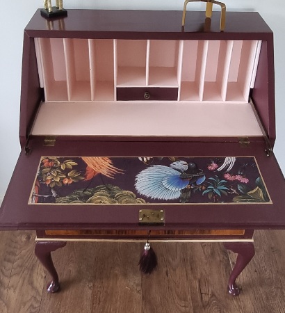 Antique vintage writing desk bureau Antique vintage writing desk bureau