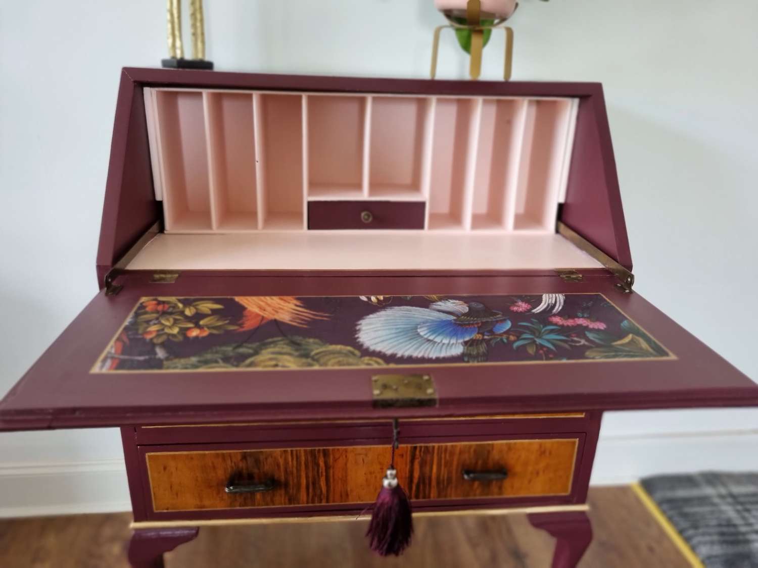 Antique vintage writing desk bureau Antique vintage writing desk bureau