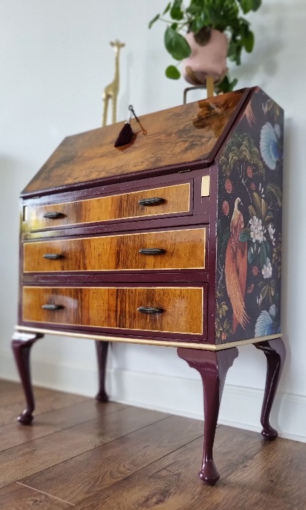 Antique vintage writing desk bureau Antique vintage writing desk bureau