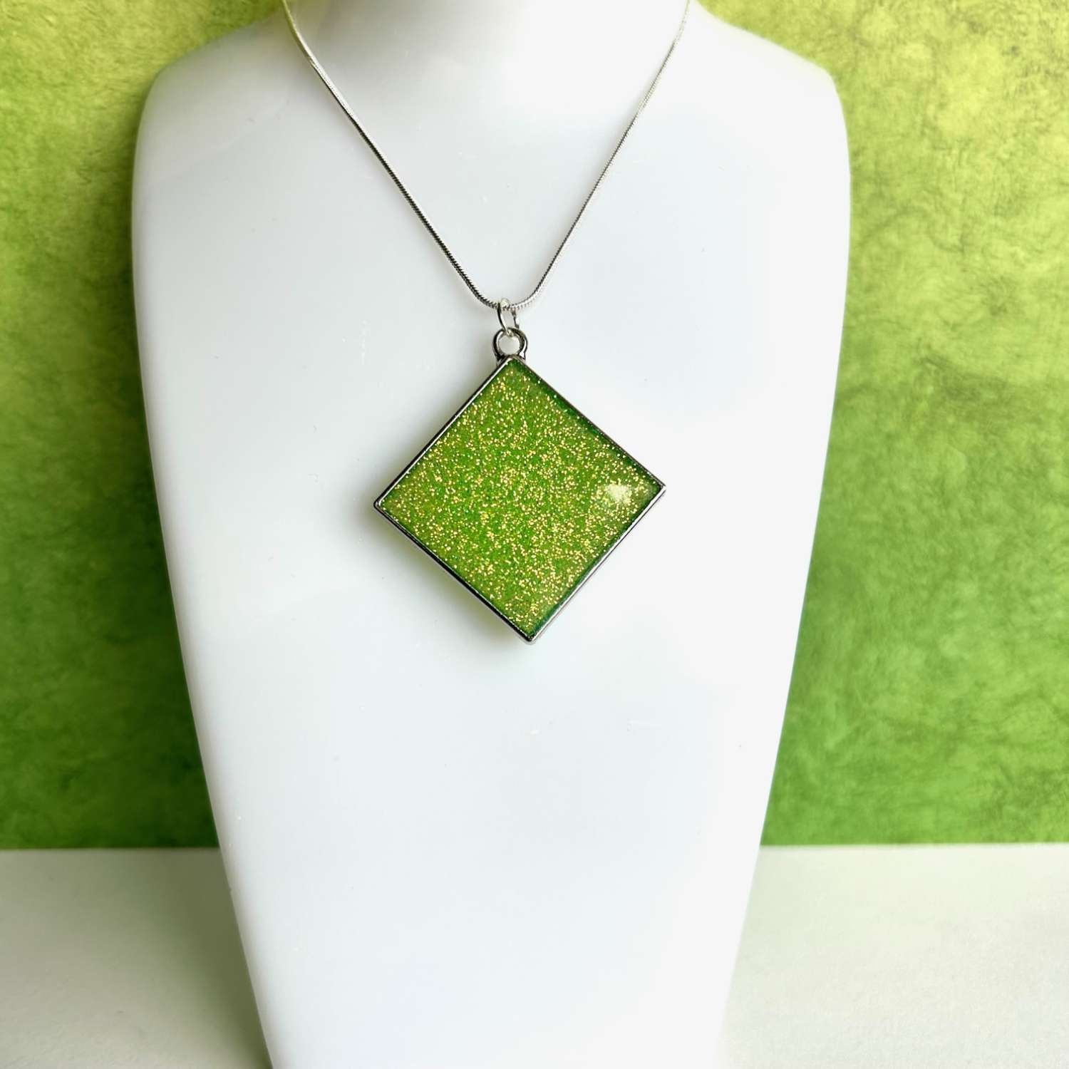 Pendant - Lime/Gold Sparkle Pendant - Lime/Gold Sparkle