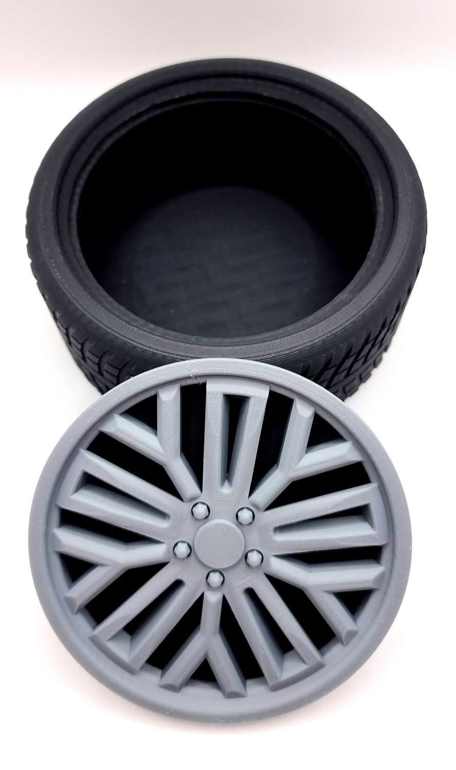 Tyre Rim Storage Box, Car Accessories, Car Wheel Storage, Motor Bike Accessories, Truck Accessories, Lorry Accessories, Stationary Storage, Coin Tray, Key Tray Tyre Rim Storage Box, Car Accessories, Car Wheel Storage, Motor Bike Accessories, Truck Accessories, Lorry Accessories, Stationary Storage, Coin Tray, Key Tray