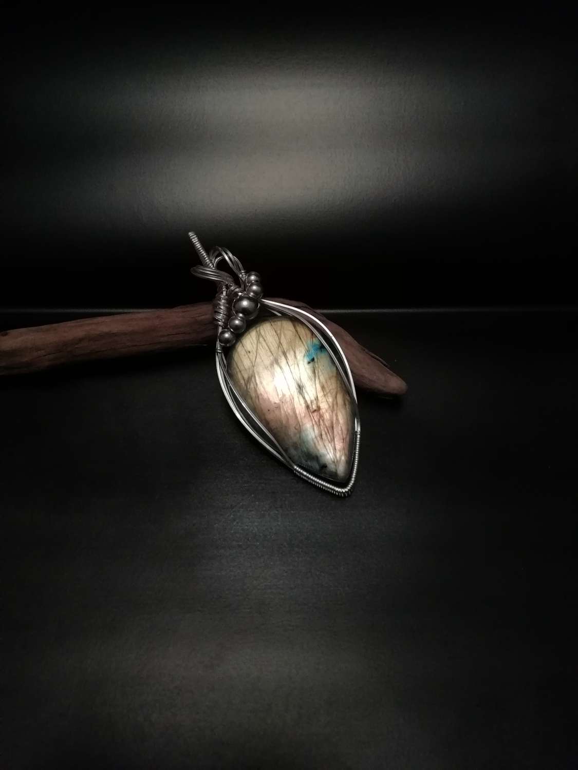 Golden labradorite silver pendant Golden labradorite silver pendant