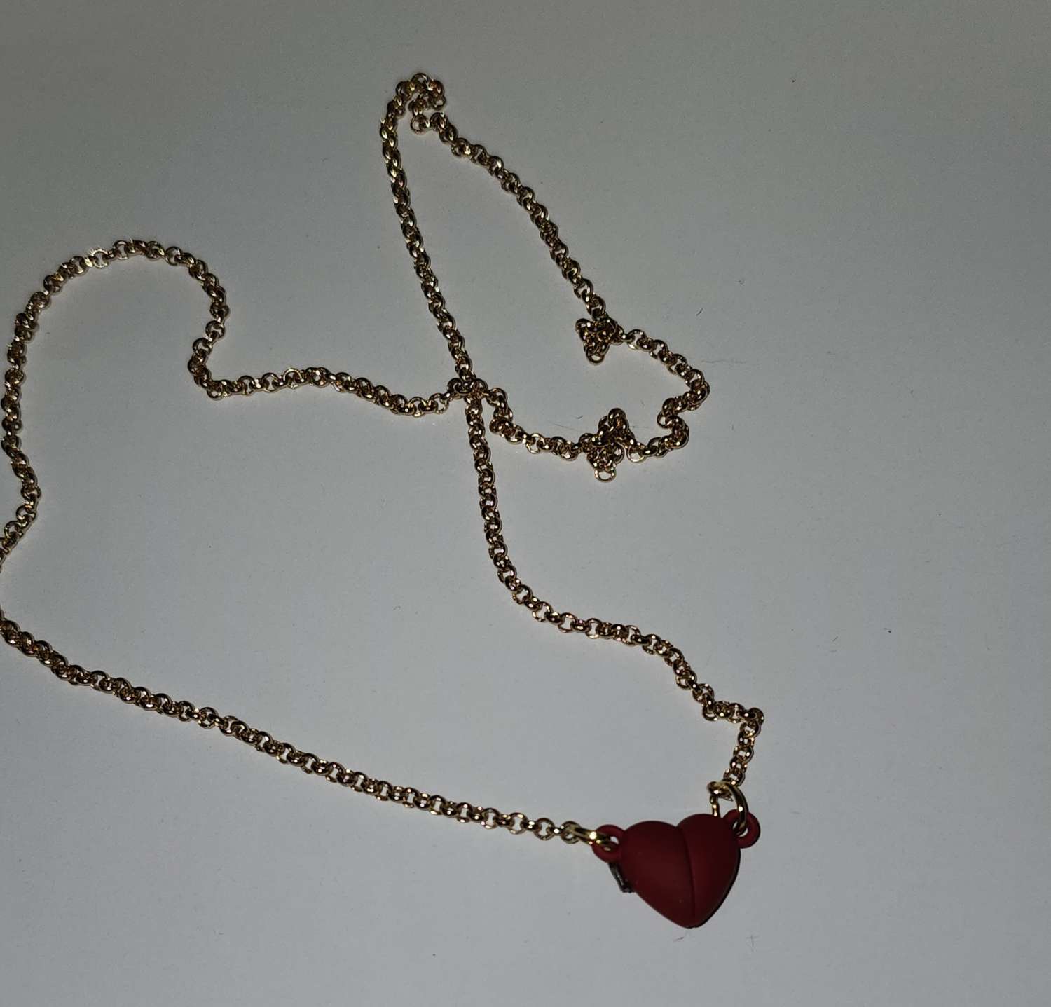Capricious Things Coquette Jewellery Red Heart Magnet Fastening Pendant Necklace Free Shipping Capricious Things Coquette Jewellery Red Heart Magnet Fastening Pendant Necklace Free Shipping
