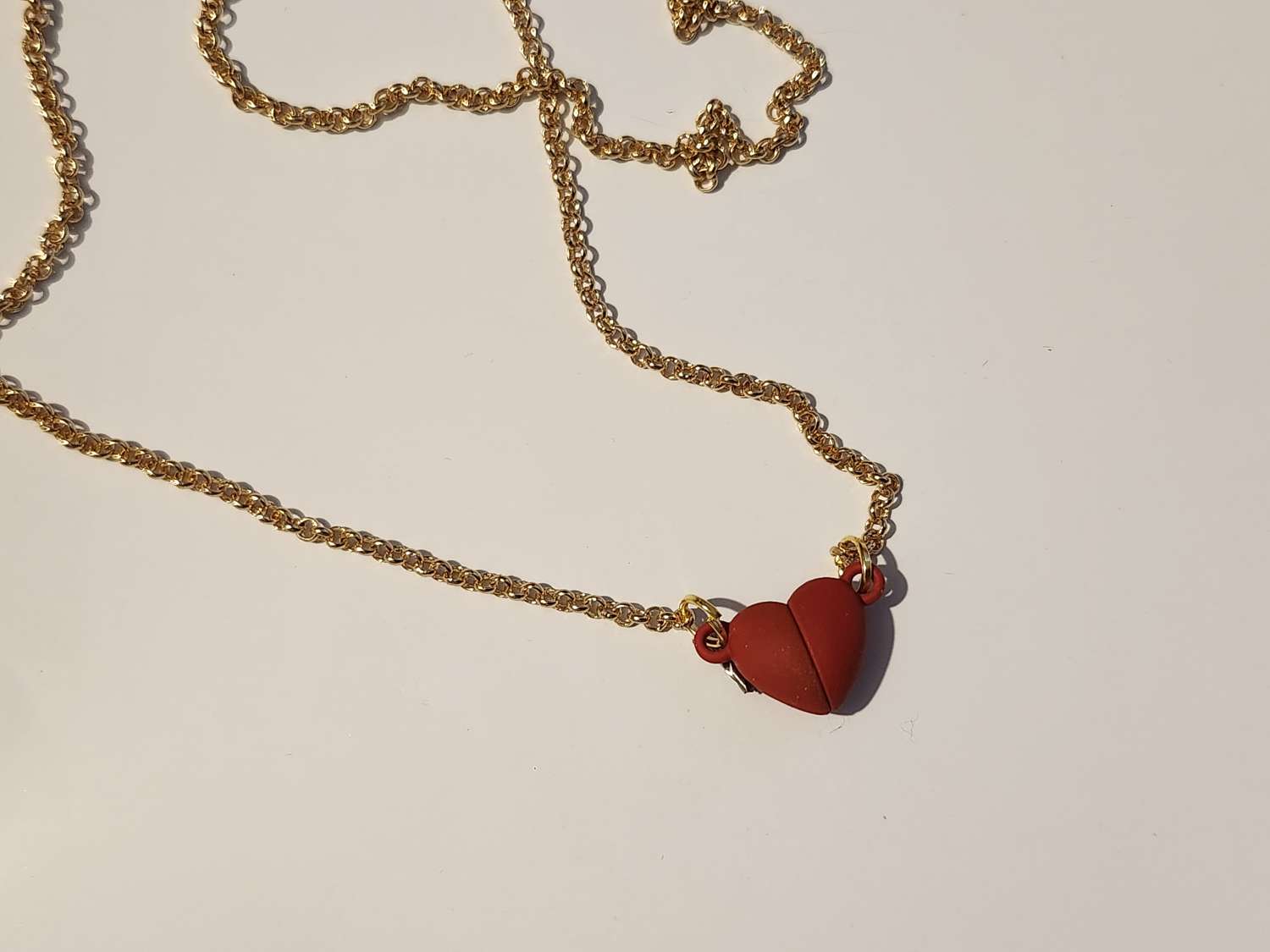 Capricious Things Coquette Jewellery Red Heart Magnet Fastening Pendant Necklace Free Shipping Capricious Things Coquette Jewellery Red Heart Magnet Fastening Pendant Necklace Free Shipping