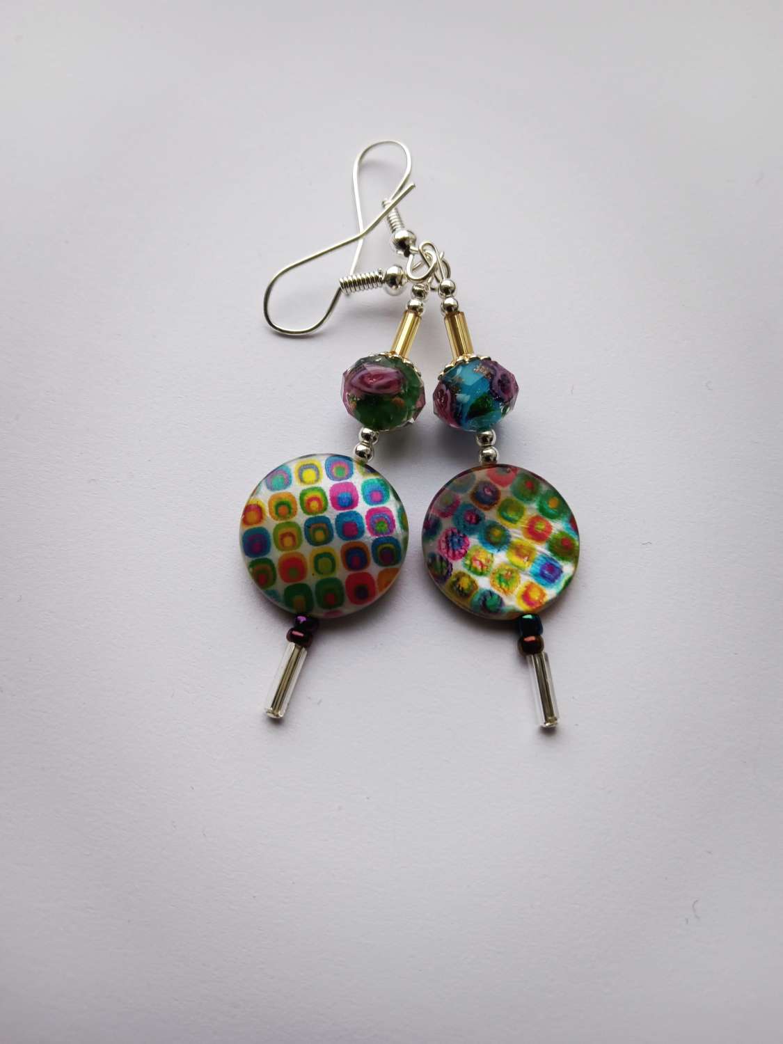 Silver beaded earrings. Silver beaded earrings.
