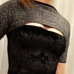 Elegant velvet outgoing dress with an exciting, zippered decolletage