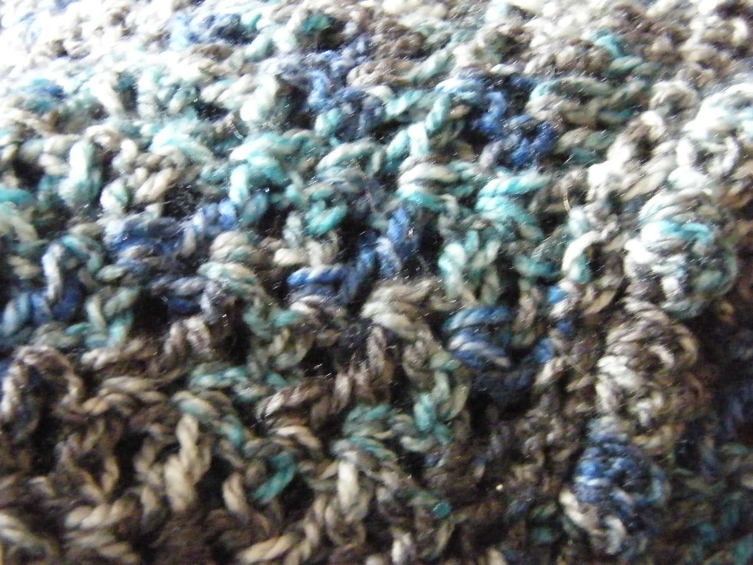 DSCF3144 Stormy water shrug with button 2