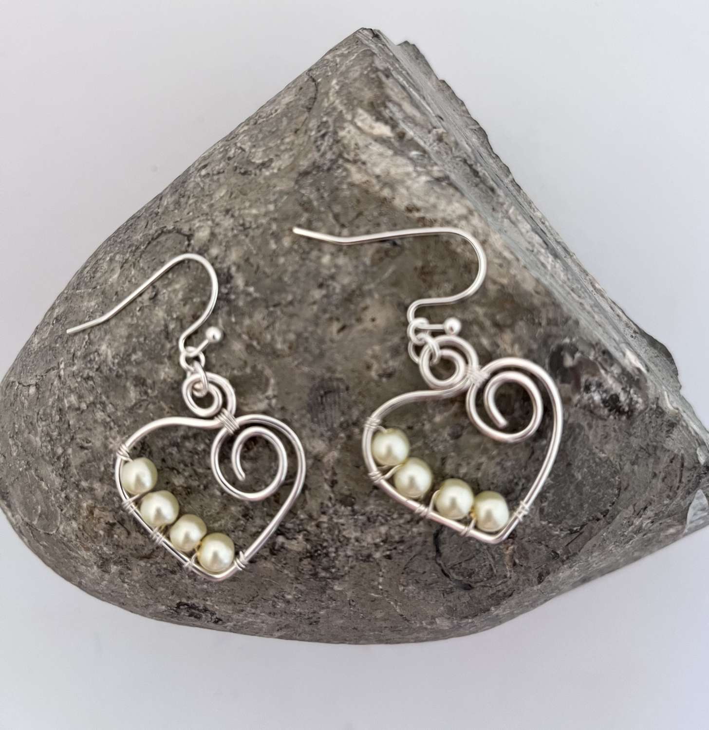 Pearl Dangle Heart Earrings Pearl Dangle Heart Earrings
