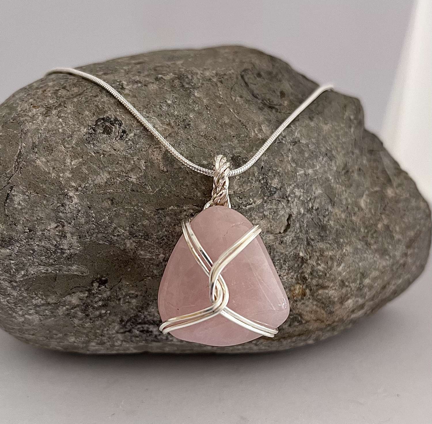 Rose Quartz Wrapped Pendant Necklace Rose Quartz Wrapped Pendant Necklace