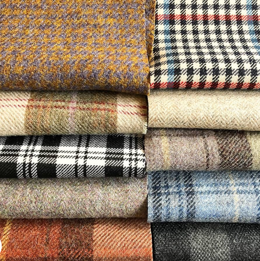 Tweed dog neckers bandanas - various sizes and material colours Tweed dog neckers bandanas - various sizes and material colours