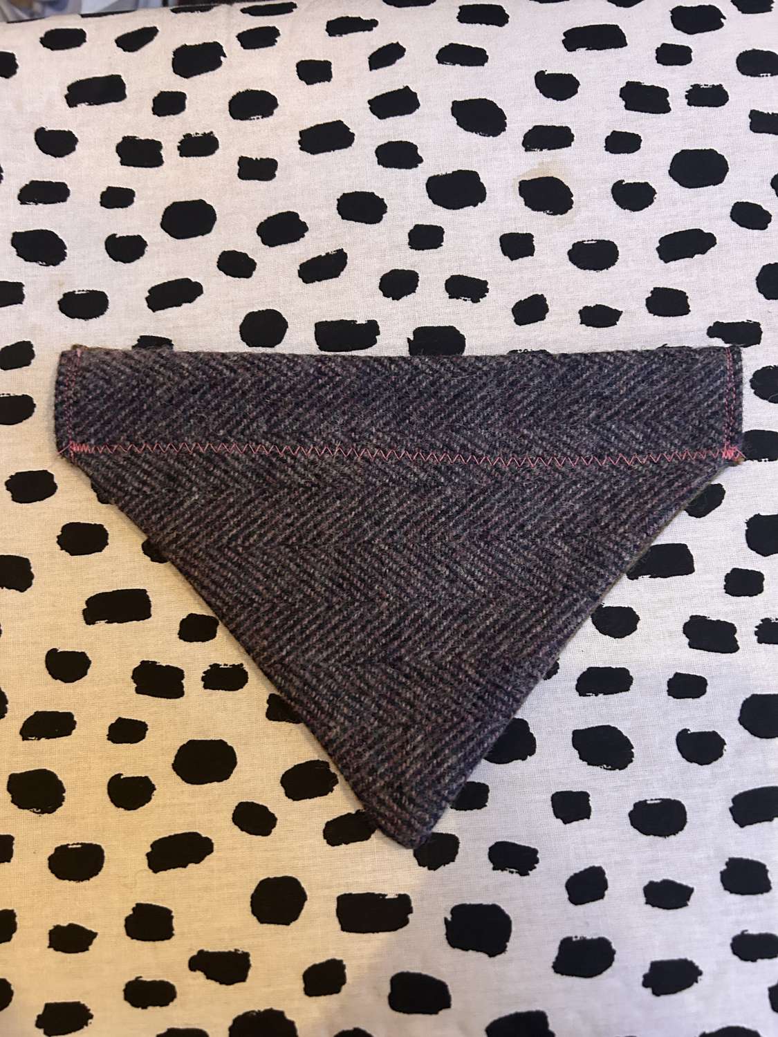 Tweed dog neckers bandanas - various sizes and material colours Tweed dog neckers bandanas - various sizes and material colours