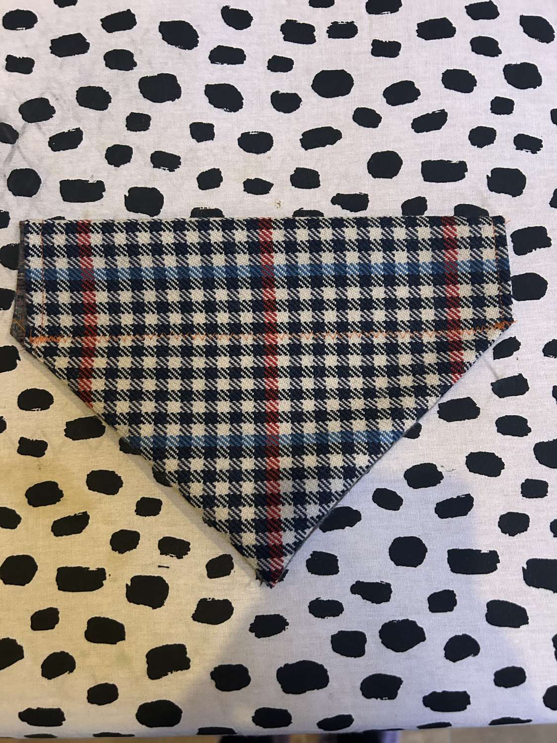 Tweed dog neckers bandanas - various sizes and material colours Tweed dog neckers bandanas - various sizes and material colours