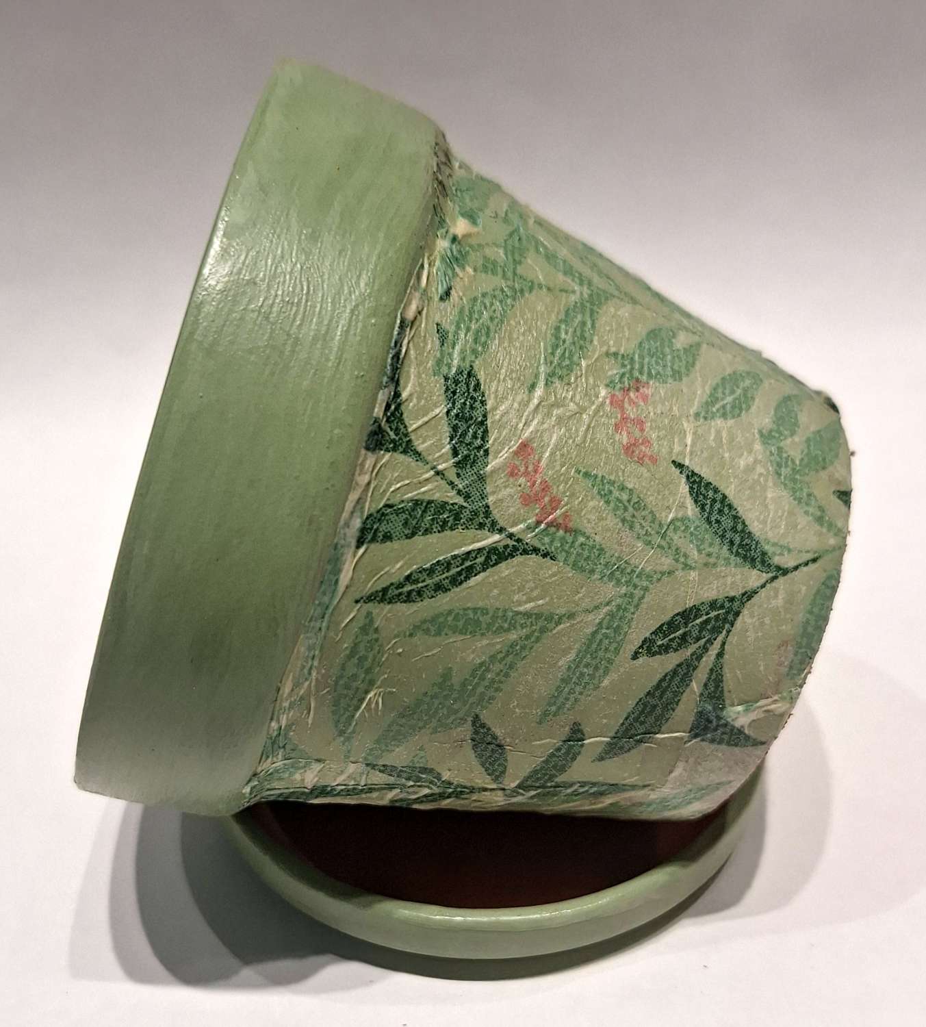 Plant pot - small decoupaged terracotta pot and saucer Plant pot - small decoupaged terracotta pot and saucer
