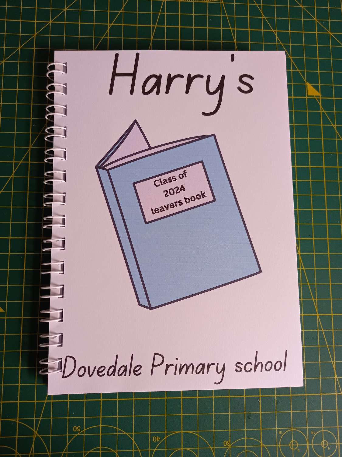 A5 Ring bound leavers book A5 Ring bound leavers book