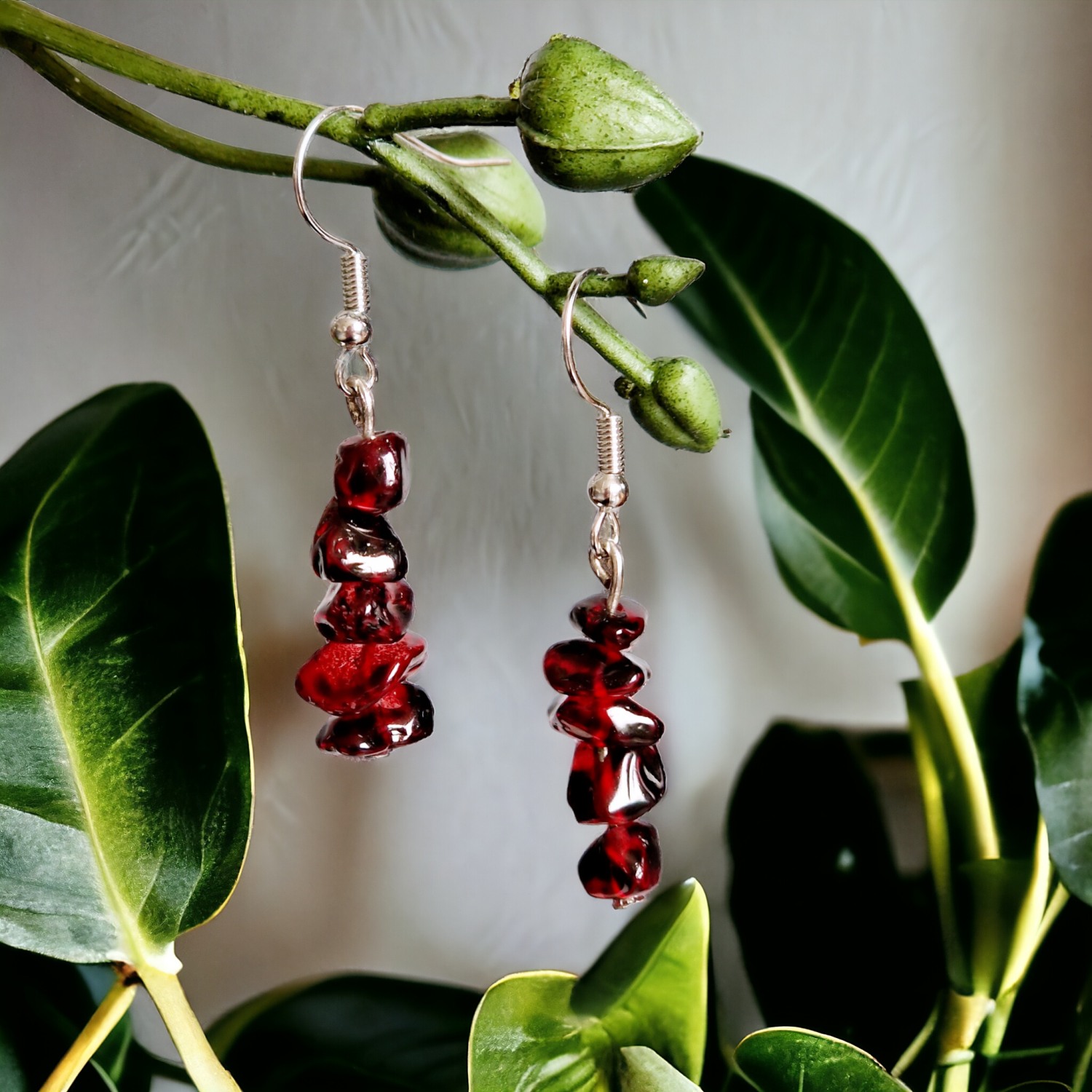 A Beautiful Pair of Almandine Garnet Dangle Silver Hook Earrings A Beautiful Pair of Almandine Garnet Dangle Silver Hook Earrings