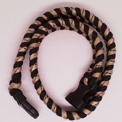 Dog or cat paracord collar
