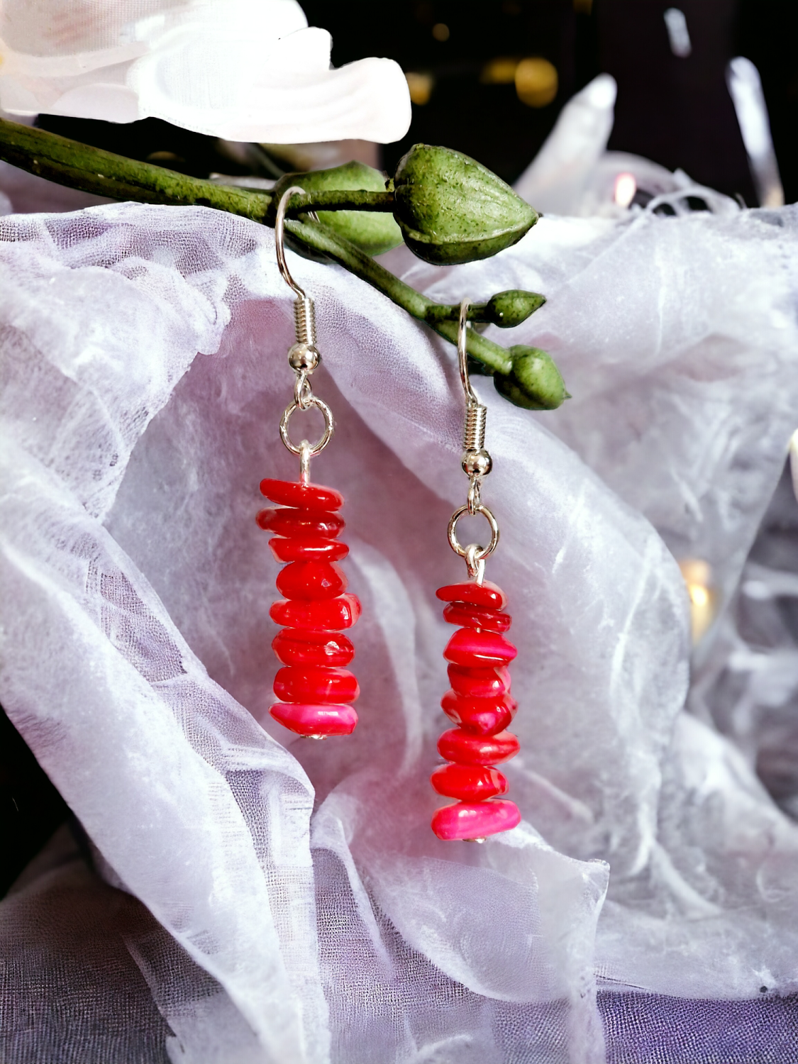 A Beautiful Pair of Red Coral Imitation Gemstone Dangle Silver Hook Earrings A Beautiful Pair of Red Coral Imitation Gemstone Dangle Silver Hook Earrings