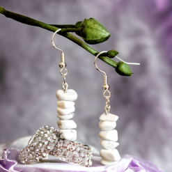 A Beautiful Pair of Magnesite Gemstone Dangle Silver Hook Earrings 3